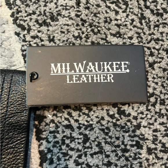 NWT MILWAUKEE LEATHER LKK1940 KIDS M JD BLACK LEATHER JACKET WITH FRONT ZIPPER - Picture 6 of 7